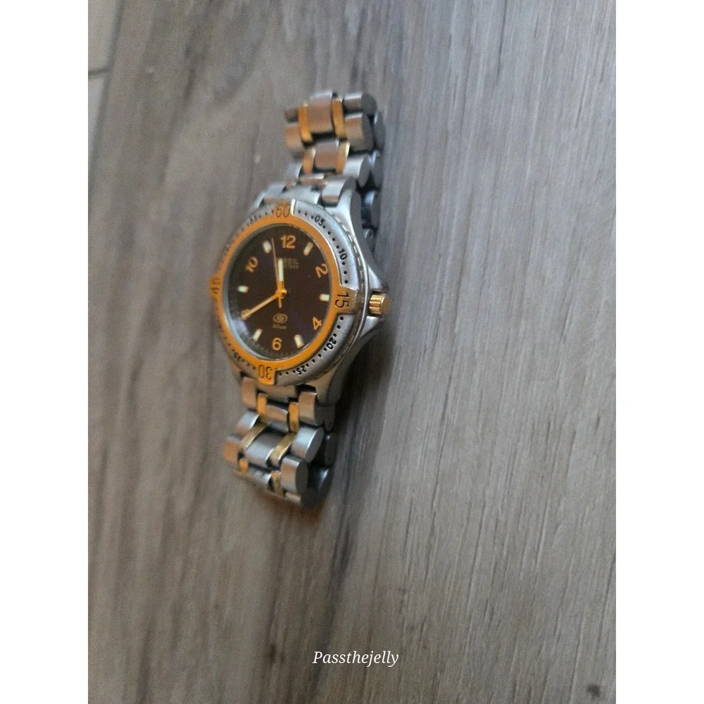 VTG Fossil Blue Watch Mens AM-3197 Blue Dial Two Tone SS Gold 100M Sport Diver